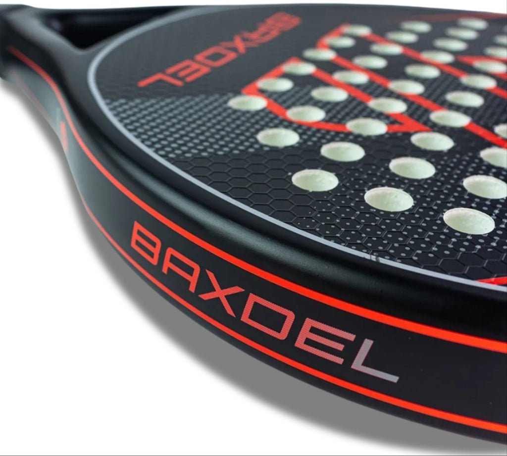 Detalle del marco de la pala Baxdel BX-1 Roja fabricada con fibra de carbono