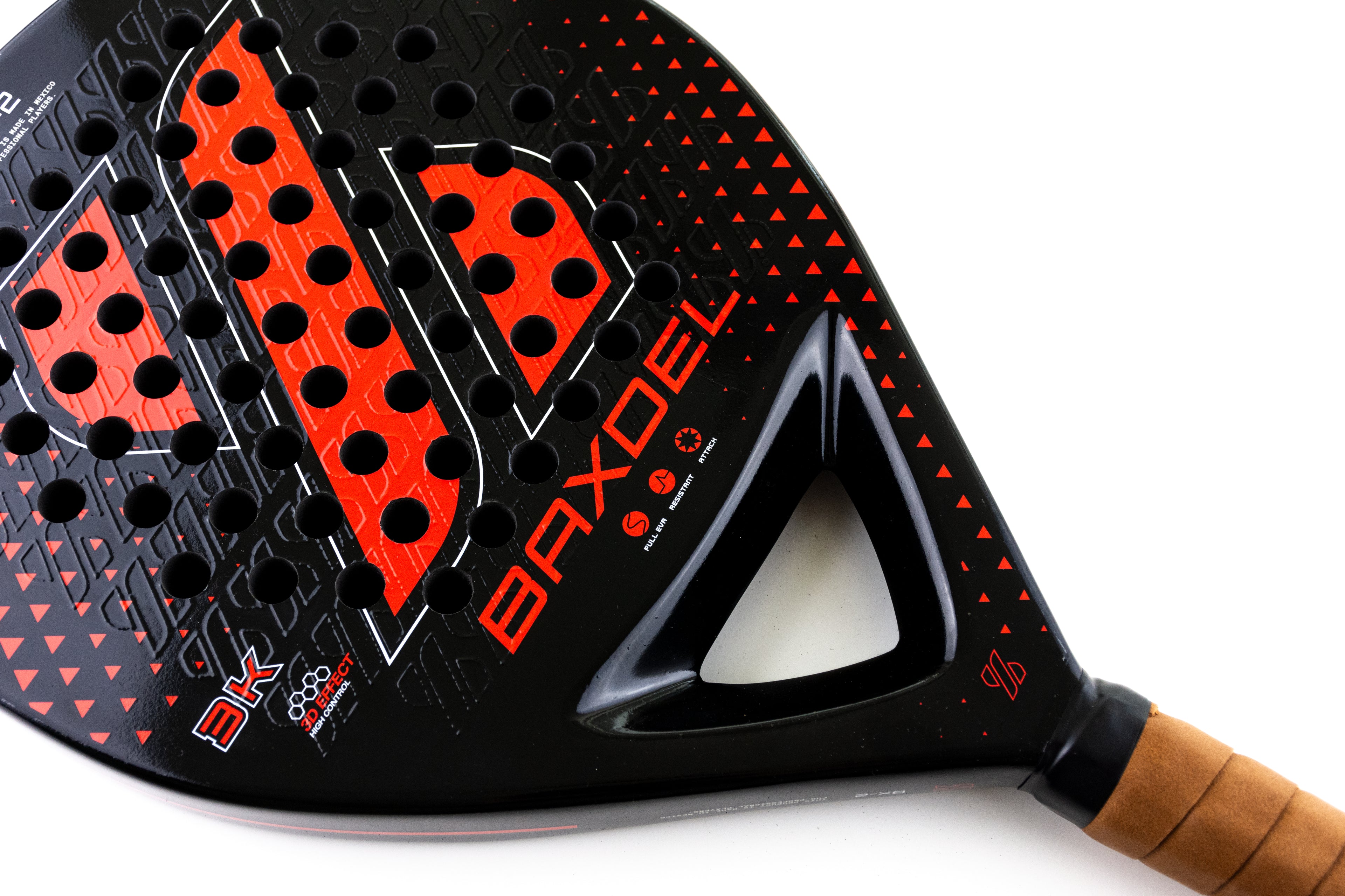 Pala de pádel Baxdel BX-2 Roja ideal para jugadores intermedios y avanzados